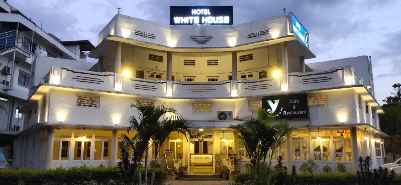 Hotel White House Ντεχραντούν Εξωτερικό φωτογραφία